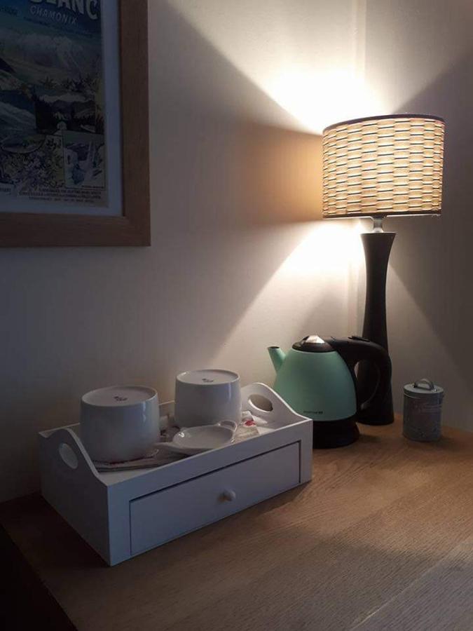 Au Chat Perche Espace Familial Mareil-sur-Mauldre 外观 照片